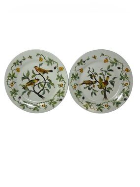Andrea by Sadek Garden Birds Decorative Chinoiserie Style Plates Set of 2